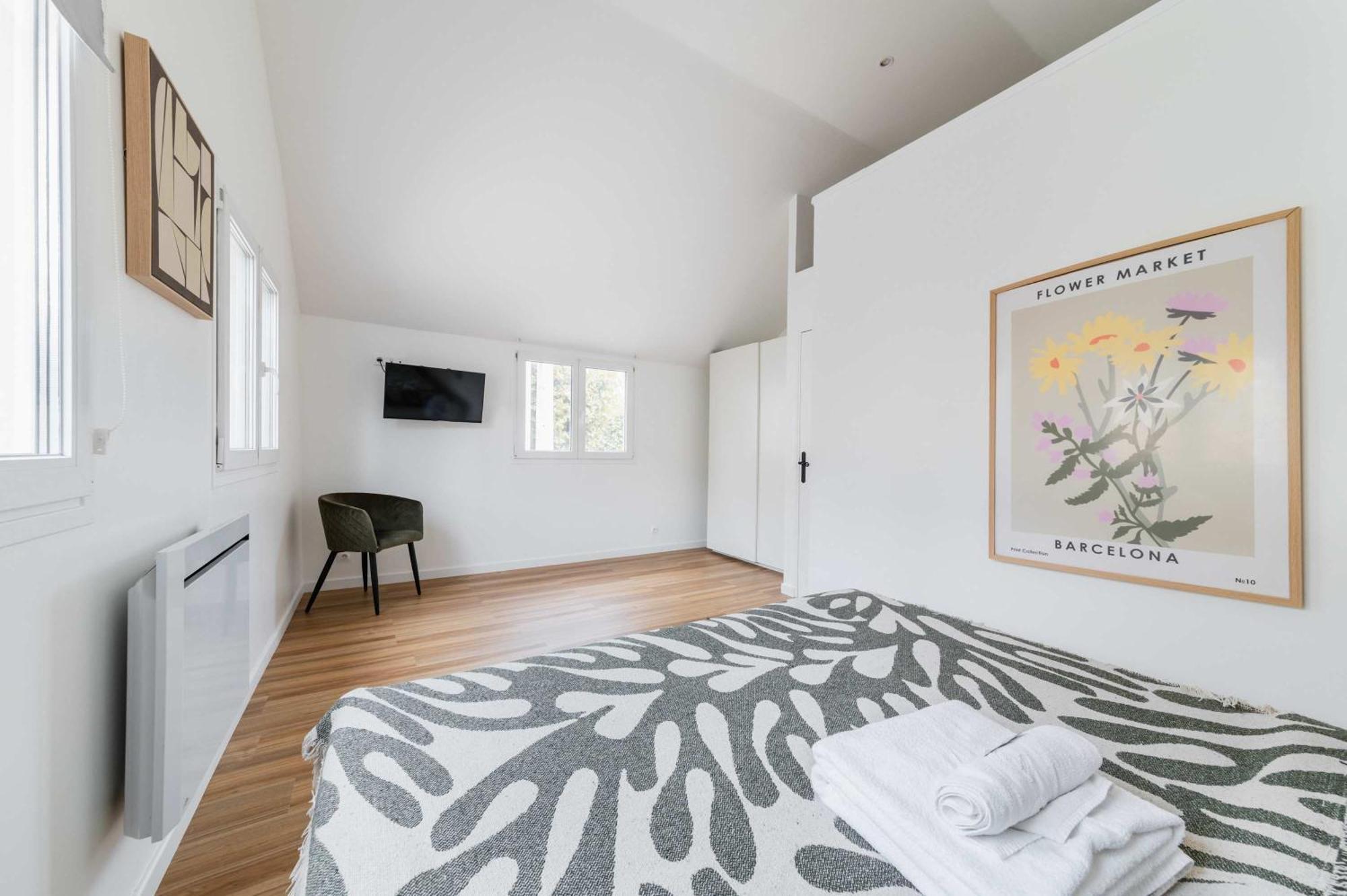 Villa Romainville Paris Pour 8 Personnes - Flat-Guest Esterno foto